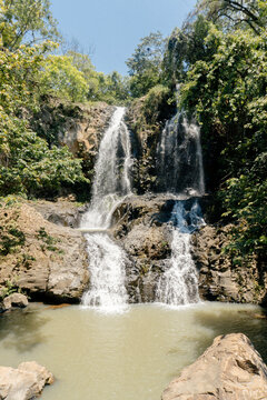paisaje de cascada natural