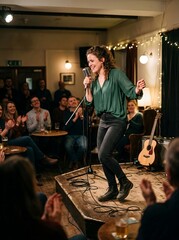 Obraz premium Curly Woman Singer Performing on Wooden Stage with Vintage Microphone in Cozy British Pub, Applauding Crowd