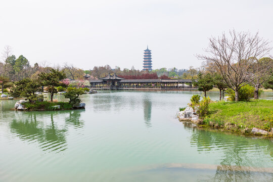 Spring scenery of Slender West Lake in Yangzhou, China