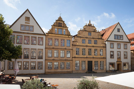 Germany, North Rhine-Westphalia, Bielefeld, Row of patrician houses