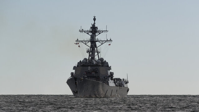 
GUIDED MISSILE DESTROYER - An American warship sails on the sea