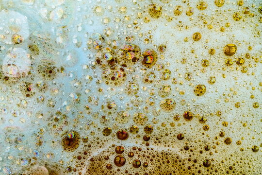 Bolle e bollicine dai mille colori