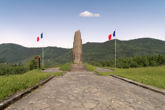 M&eacute;morial de guerre des &eacute;vad&eacute;s et passeurs &agrave; Raon-sur-plaine