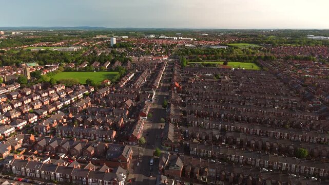 Newcastle upon Tyne UK: 25th May 2026: Drone footage shows terraced houses on Chillingham Road  Heaton, Newcastle upon Tyne at dawn. Rows of Tyneside flats im the early morning light create a unique u