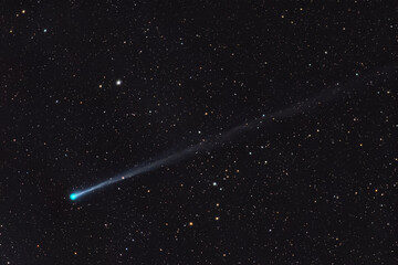 Cometa c-2025 R3 ripresa con teleobbiettivo e camera astrronomica © Nicola