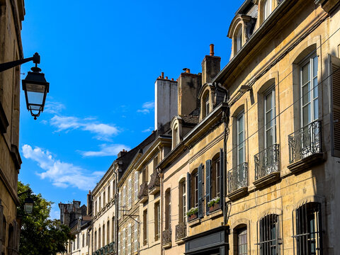 Street view of Beaune in France