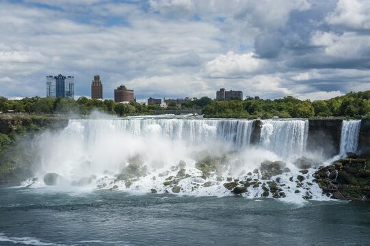 Overview over the American Falls, part of the Niagara Falls, Ontario, Canada