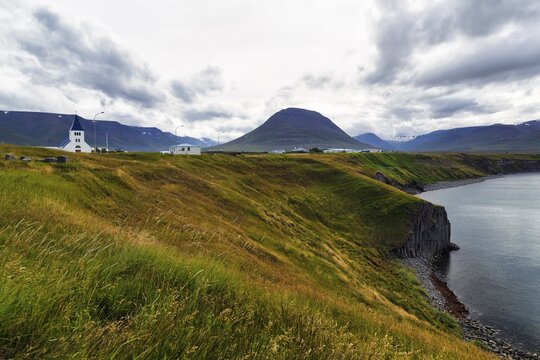 Coastline with basalt columns near Hofsos, Skagafj&ouml;rdur fjord, Tr&ouml;llaskagi peninsula, North Iceland, Greenland Sea, Iceland