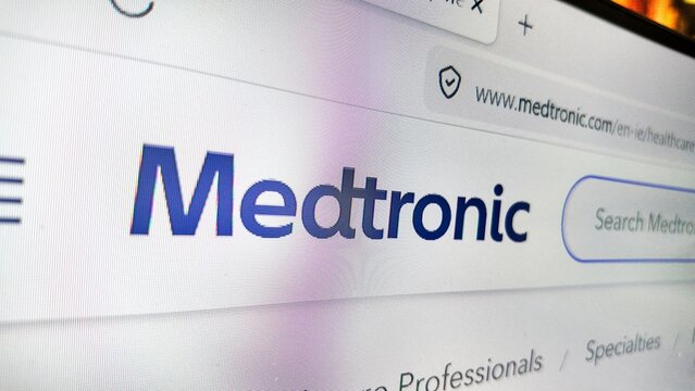 internet browser window with medtronic website displayed.....Medtronic plc is an American-Irish medical device company.