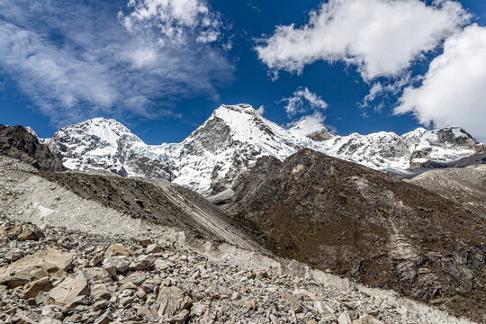 The Surreal Blues of Laguna Par&oacute;n - Peru