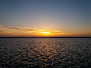Obraz premium sunset over the sea
