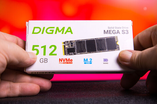 Digma Mega S3 512GB solid state drive offers high-speed NVMe PCIe storage in a compact M.2 form factor. Featuring advanced 3D NAND technology, this SSD provides durable performance and reliability for