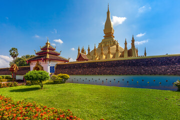 Fototapeta premium Pha That Luang, Vientiane, Laos