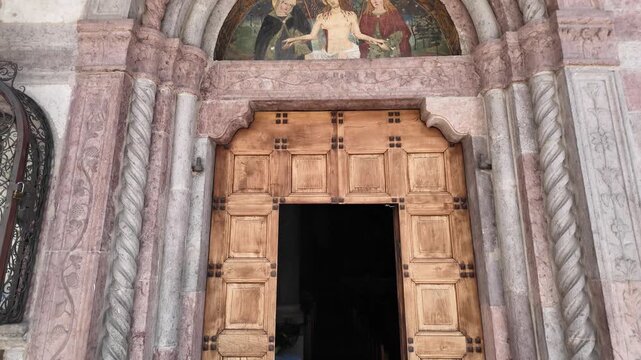 chiesa Pellizzano Val di Sole Trentino dipinti 