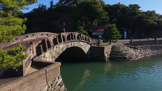 Dolly Shot of Furobashi Bridge in Wakanoura &ndash; Japan Heritage, Wakayama City, Japan　日本遺産・和歌の浦「不老橋のドリーショット」和歌山県和歌山市