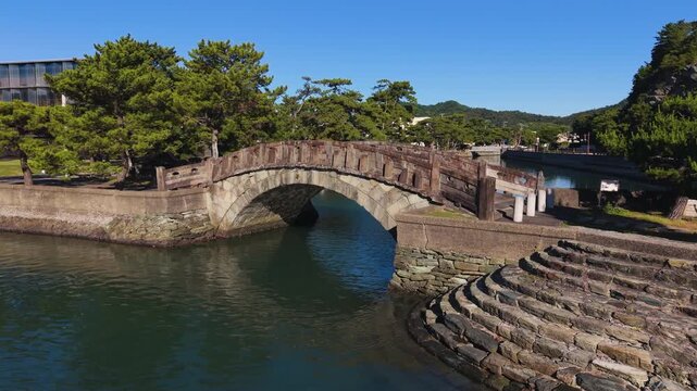 Dolly Shot of Furobashi Bridge in Wakanoura &ndash; Japan Heritage, Wakayama City, Japan　日本遺産・和歌の浦「不老橋のドリーショット」和歌山県和歌山市