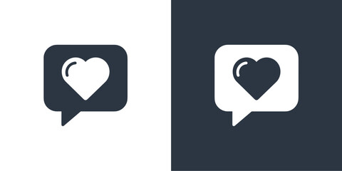 Obraz premium Social media love and heart notification speech bubble icons.