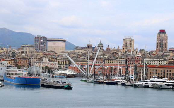 port de g&ecirc;nes en Italie