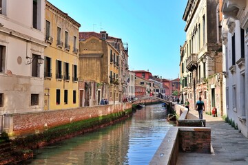 Fototapeta premium Old town, canal and old bridge in the Dorsoduro district of Venice, Italy