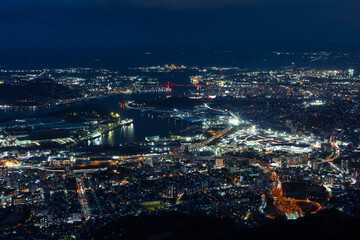 Fototapeta premium 日本新三大夜景 福岡県北九州市 皿倉山展望台 