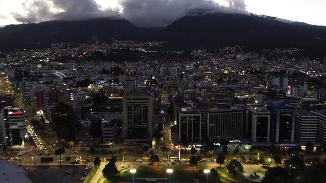 Quito Nocturno