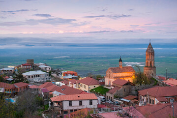 Obraz premium Sighnaghi, Georgia, April 20, 2026. Landscape photographs taken in Georgia. Sighnaghi is a city of love