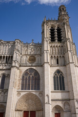 Obraz premium Sens Cathedral is a Catholic cathedral located in the city of Sens, in Burgundy-Franche-Comté, in eastern France.