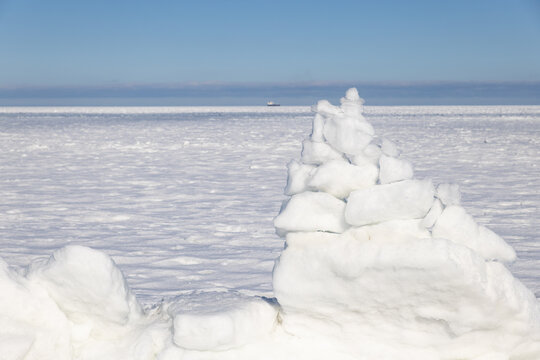 Frozen Baltic Sea, R&uuml;gen, 2026