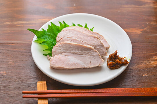 高タンパクでヘルシーな豚もも肉の低温調理