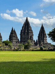 Obraz premium Prambanan Temple Complex Under Blue Sky in Yogyakarta, Indonesia