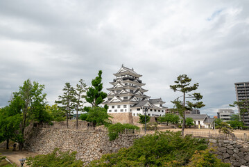 Obraz premium Fukuyama Castle with Stone Walls and City View