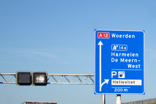 Niederlande, Autobahn A12 Ausfahrt 14a, De Harmelen, De Meern-West in Richtung Den Haag