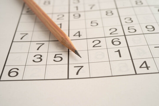 Sudoku puzzle, game to play for keep you brain younger for developing Alzheimer disease in senior patient.