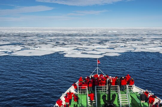 expedition ship in front of the pack ice, Arctic, Svalbard, Norway