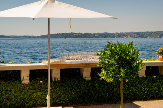 Aperitivo sul lago