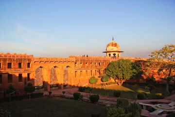 Fototapeta premium Nahargarh Fort Jaipur India - Historic Architecture at Sunset