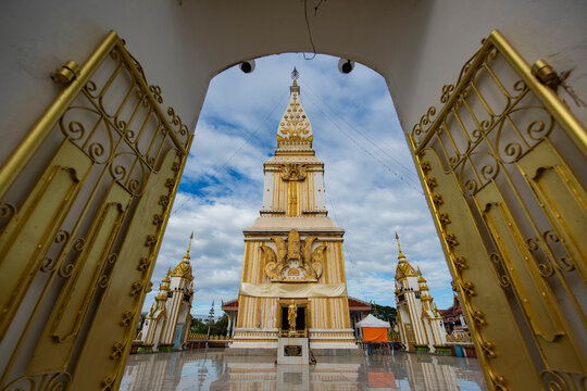 THAILAND PRACHINBURI CITY WAT CHAENG