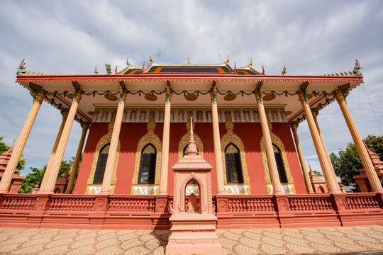 THAILAND PRACHINBURI CITY WAT KAEW PHICHIT PHRA ARAM LUANG