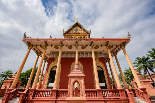 THAILAND PRACHINBURI CITY WAT KAEW PHICHIT PHRA ARAM LUANG