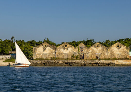 Dhow in front of old warehouses, Nampula Province, Island of Mozambique, Mozambique
