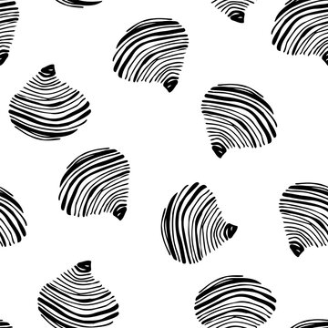 Abstract stylized, fan-shaped seashells seamless pattern. Hand drawn shells with irregular ink lines, stripes texture in black and white monochrome colors. Vector modern organic styled background