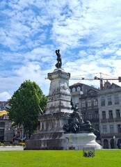 Obraz premium Monument to Infante Dom Henrique in porto portugal