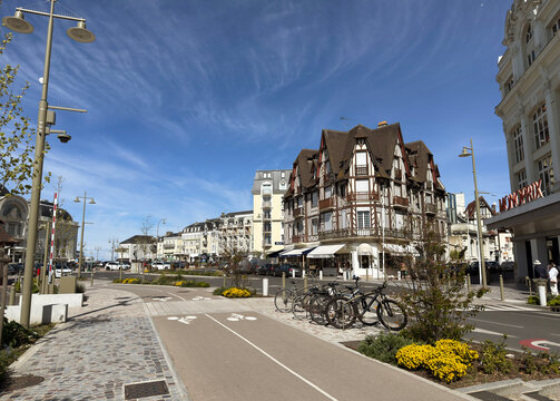 Traditional half-timbered building with L'Ecailler restaurant in Trouville-sur-Mer. Trouville-sur-Mer, France