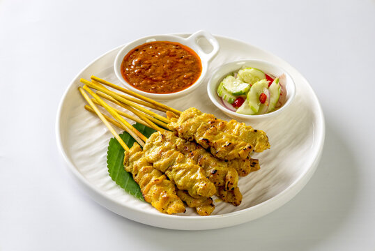 Pork satay - Grilled pork served with peanut sauce or sweet and sour sauce - Asian food style
