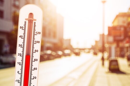Thermometer on city street - Room Temperature concept