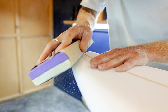 Shaper sanding asymmetrical tail 