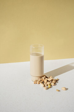 Pistachio milk