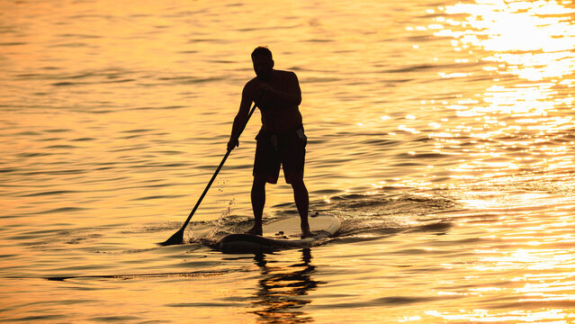 Sunset paddling
