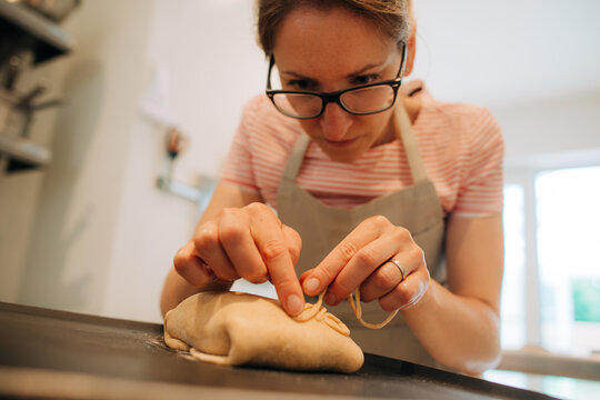 Female chef doing pastry