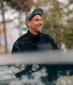 Portrait of runner preparing for training
